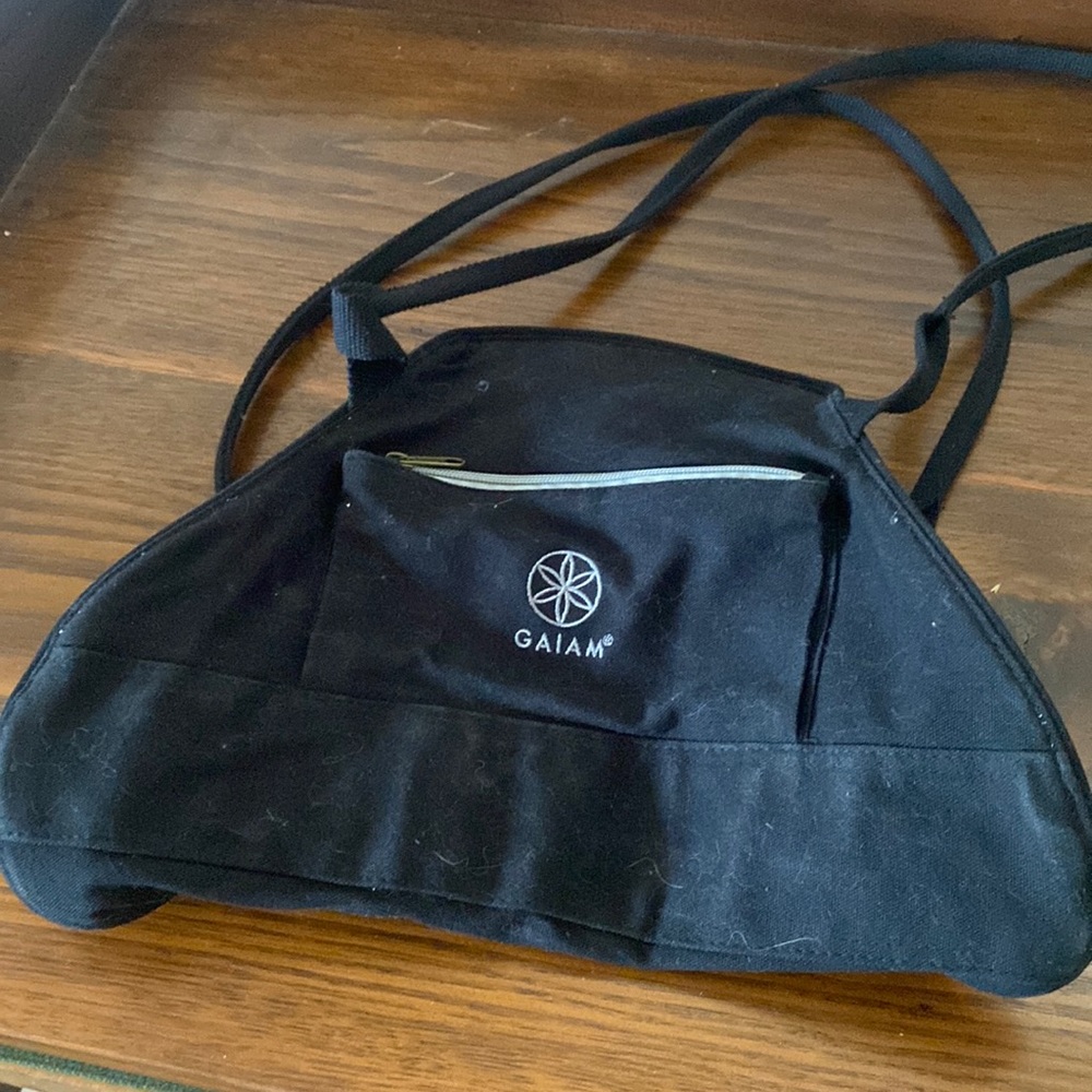 Gaiam yoga mat sling